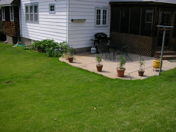 patio wide angle